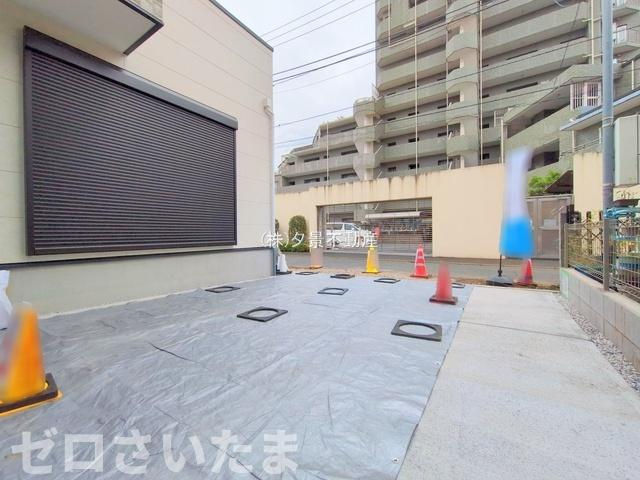 《仲介手数料無料》練馬区大泉学園町１丁目5-5新築一戸建てKEIAI GRACEの駐車場