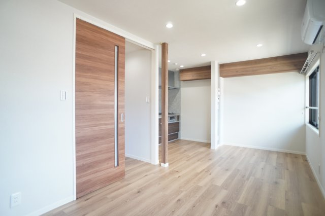 メゾンソワニエＢの居間・リビング