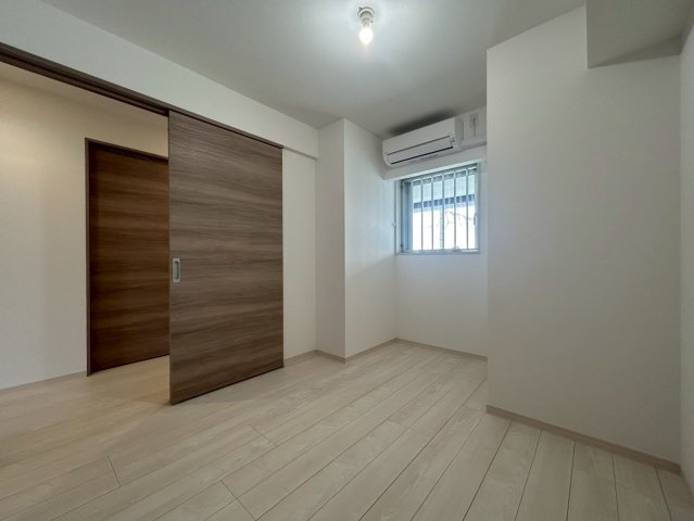 船橋市印内町の賃貸マンションの居間・リビング