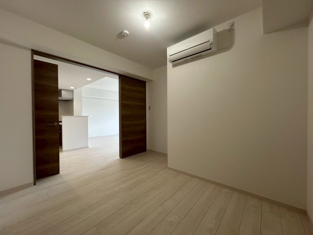 船橋市印内町の賃貸マンションの洋室