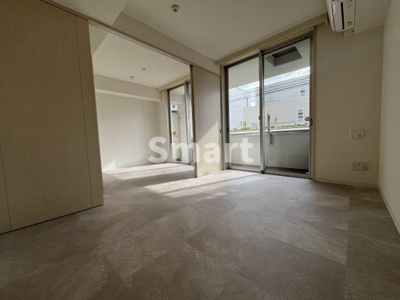 【寝室】 | ヤサビアン