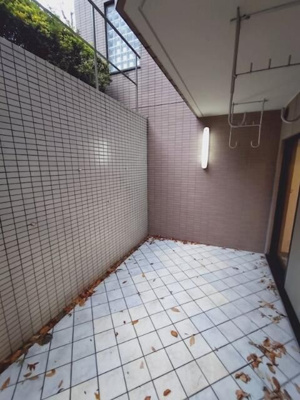 【バルコニー】 | アールヴェール山手根岸森林公園