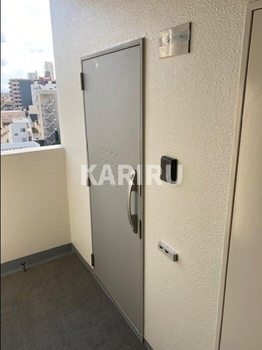 ソレイユ真田山の玄関