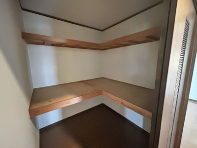 【収納】 | 荒尾市荒尾売家 | 片付け楽々！広々としたファミリークローゼット完備！