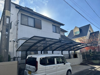 【外観】 | 荒尾市荒尾売家 | 高台の開放感！愛車を守るカーポート2台付き4LDK！