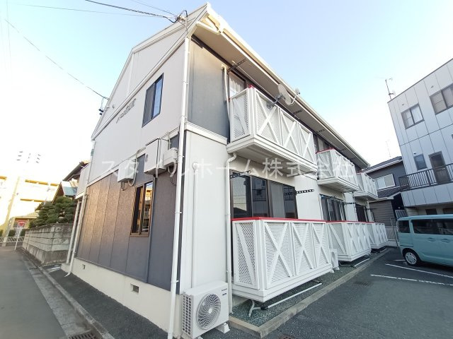 ノイエス前田南の外観