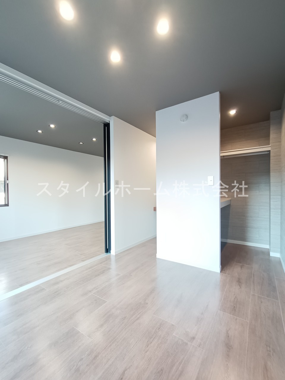 ノイエス前田南の寝室