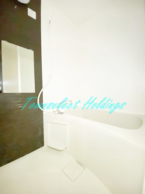 大和市南林間２丁目のアパートの浴室