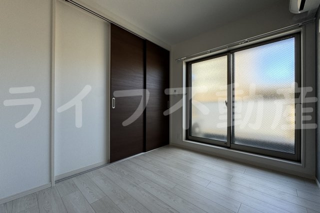 Luna Terrace 近大前の洋室|落ち着いた色調の洋室です