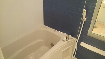 【浴室】 | クレードルⅡ | 落ち着いた空間のお風呂です