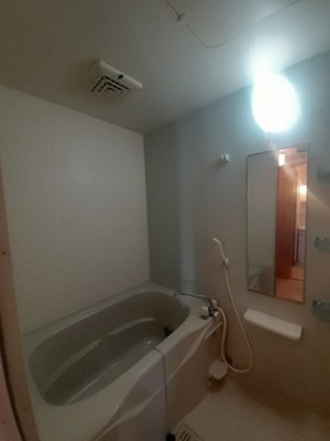 【浴室】 | シャルマン | 日々の疲れを癒すお風呂付です