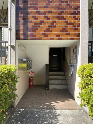 【エントランス】 | 志村城山ローヤルコーポ