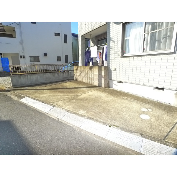 ハウスＭ･Ｙ･Ｋの駐車場