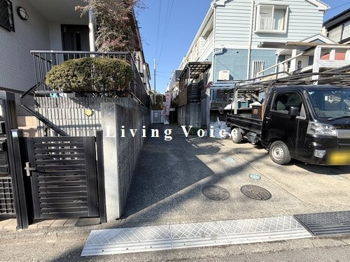 【駐車場】 | 【仲介手数料０円】藤沢市石川3丁目　中古一戸建て | 藤沢市石川3丁目　中古一戸建て