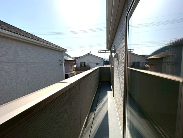 静岡市葵区羽鳥第１１　新築戸建　全２棟　１号棟のバルコニー