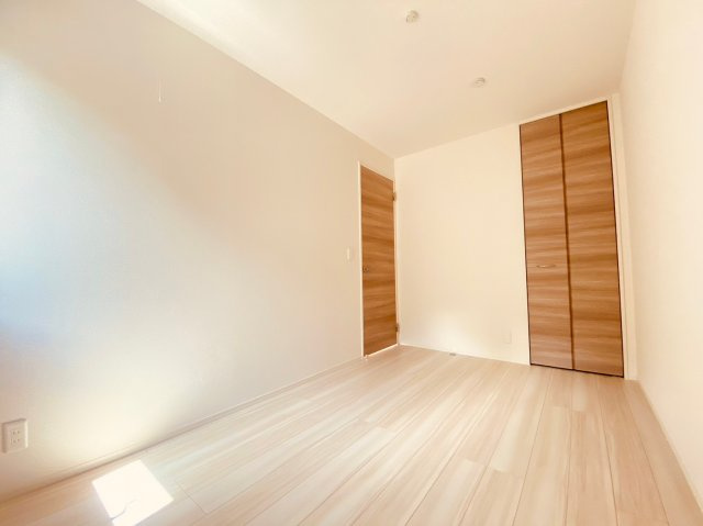 クローバー富士3号館の寝室