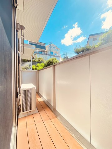 クローバー富士3号館のバルコニー