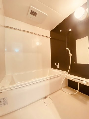 クローバー富士3号館の浴室