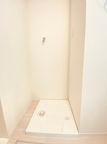 クローバー富士3号館の洗面所