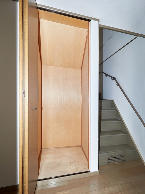 フェスタ山崎の収納|階段下収納