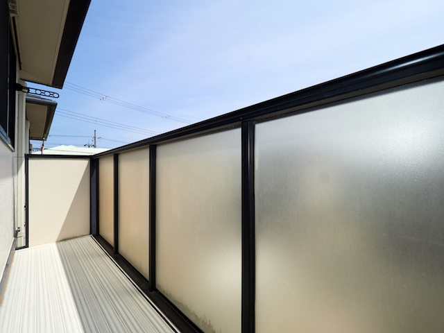 フェスタ山崎のバルコニー|南面バルコニー