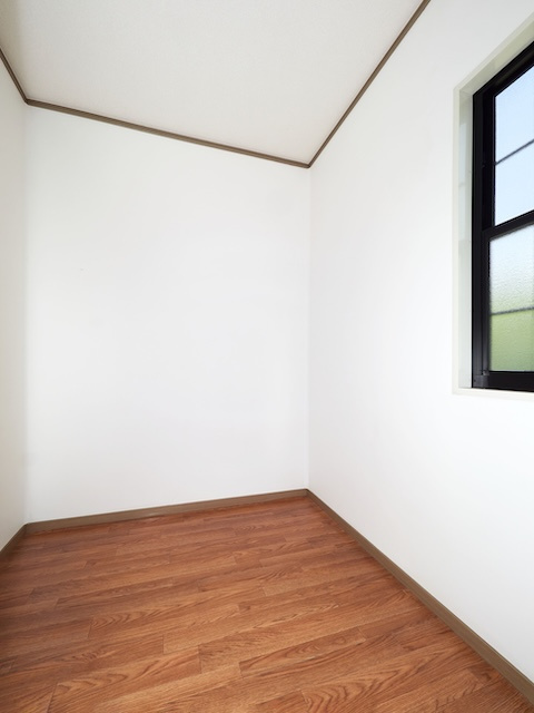 フェスタ山崎の収納|洋室収納は2帖サービスルーム