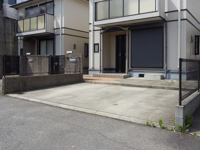 フェスタ山崎の駐車場|普通車2台駐車可