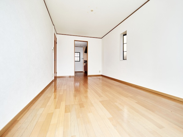 フェスタ山崎の居間・リビング|7.5帖リビング