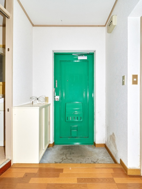 ランベール池北の玄関
