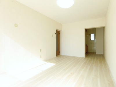 【居間・リビング】 | ドムールアヤメ