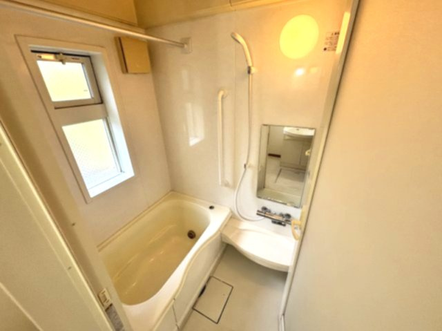 パインガーデン芦屋川ＰＨ　Ⅱ　Ｂ棟の浴室