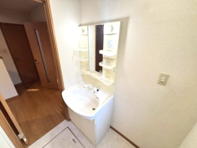 パインガーデン芦屋川ＰＨ　Ⅱ　Ｂ棟の洗面所