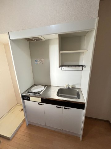 西宮市上大市２丁目のアパートのキッチン