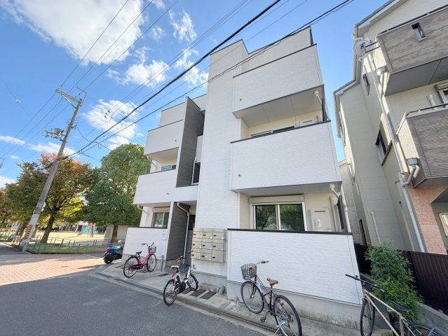 TATERUApartment大道南1丁目の外観