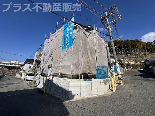 【外観】 | 大野城市中1丁目3期　2号棟（全3棟）【仲介手数料無料・0円】 | 現地写真。プラス不動産販売なら、現場の全ての棟をまとめてご見学頂けます。