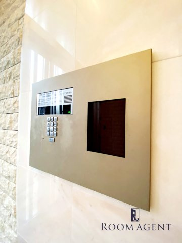 茶屋ヶ坂ライズのエントランス