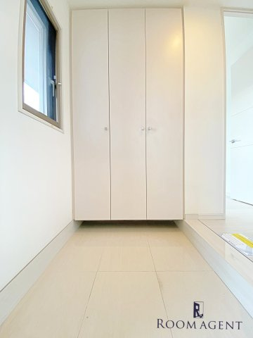 茶屋ヶ坂ライズの玄関