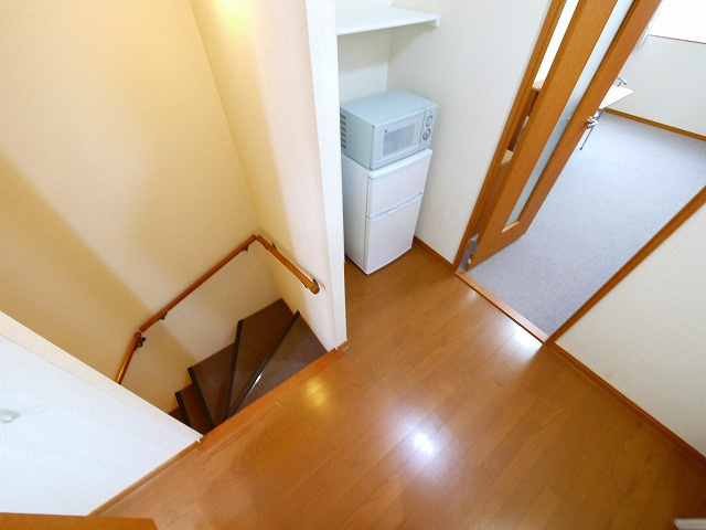 レオパレス寧楽のその他|階段です