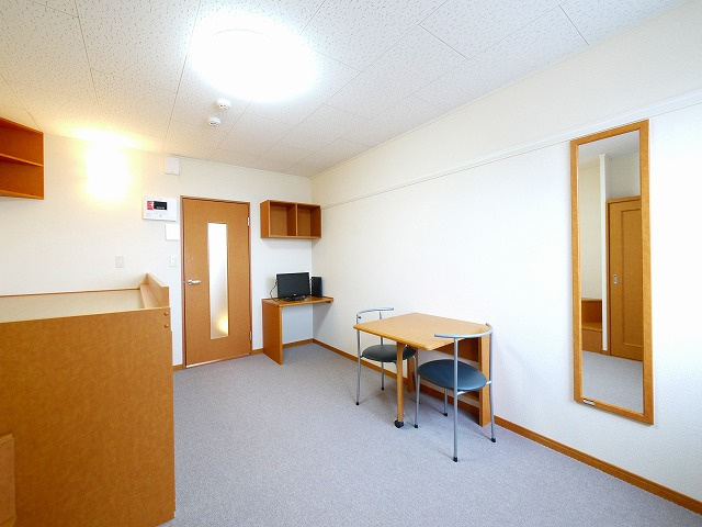 レオパレス寧楽の居間・リビング|おしゃれな居間です