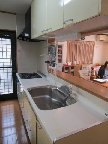鴻巣市東２丁目　中古戸建のキッチン