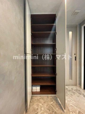 リンクハウス難波元町の収納