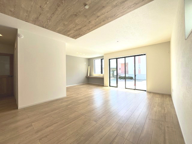 【内装】 | 福岡市博多区諸岡3丁目2期　1号棟（全2棟）【仲介手数料無料・0円】 | 施工例。施工例は完成時と異なる場合があります。