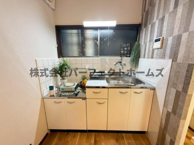 高野道1丁目戸建　賃貸のキッチン|きれいなキッチンです