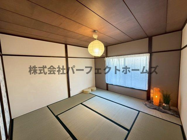 高野道1丁目戸建　賃貸の和室|和室、ちょっとしたくつろぎスペースにいかがでしょうか