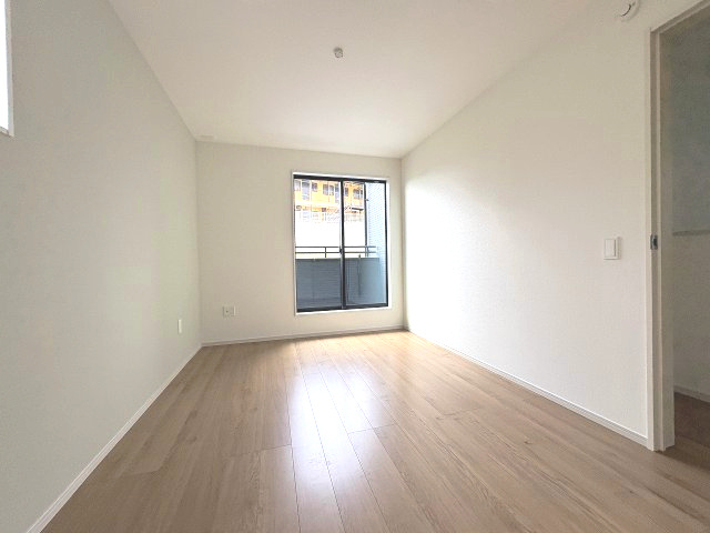 【寝室】 | 大野城市中1丁目3期　1号棟（全3棟）【仲介手数料無料・0円】 | 施工例。施工例は完成時と異なる場合があります。