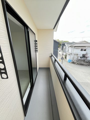 【バルコニー】 | 大野城市中1丁目3期　1号棟（全3棟）【仲介手数料無料・0円】 | 現地写真。