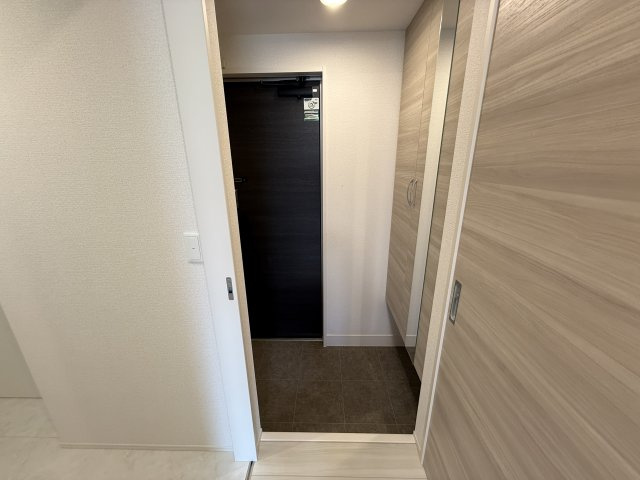 D-residence荘園B棟の玄関