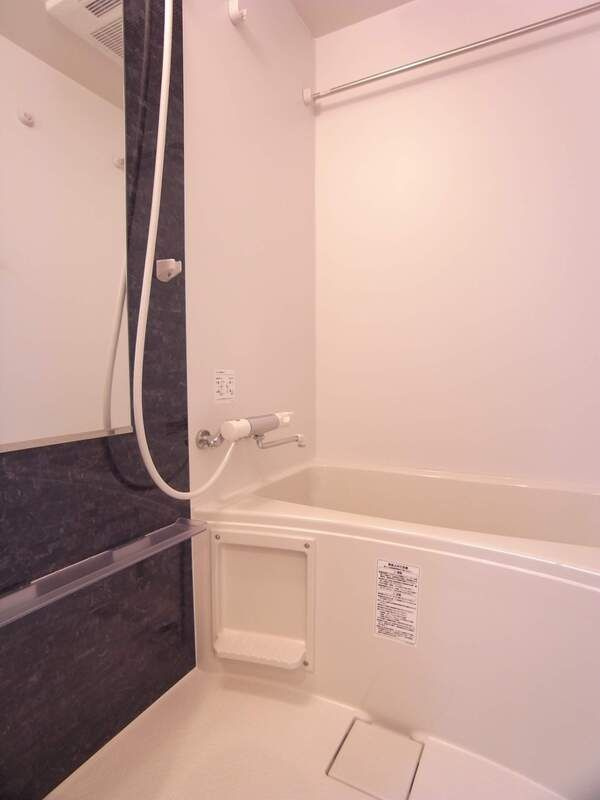 リブリ・田端の浴室