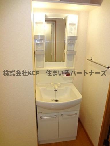 グリーン花水木の洗面所|広い洗面スペース