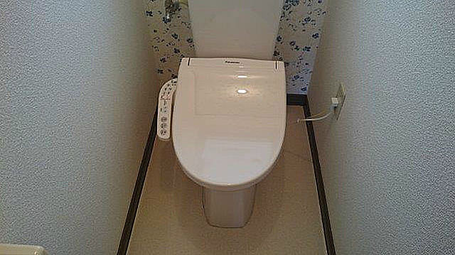 ガーデンハウスのトイレ|シンプルで使いやすいトイレです